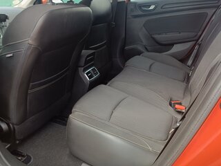 2018 Renault Megane IV, красный, 1450000 рублей, вид 5