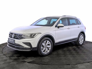 2021 Volkswagen Tiguan II Рестайлинг, белый, 2500000 рублей, вид 1