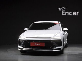 2024 Hyundai Sonata VIII (DN8) Рестайлинг, белый, 1823000 рублей, вид 3