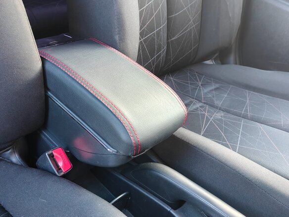 2011 Mazda 2 II Рестайлинг (DE2), пурпурный, 850000 рублей - вид 6