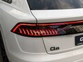 2021 Audi Q8 55 TFSI I (4M), белый, 9750000 рублей - вид 8