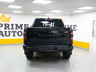 2022 Ram 1500 Crew Cab eTorque V, чёрный, 7999000 рублей, вид 5