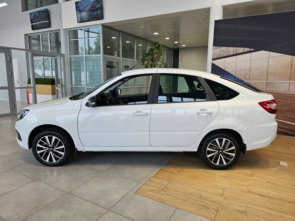2025 Lada (ВАЗ) Granta I Рестайлинг, белый - вид 13