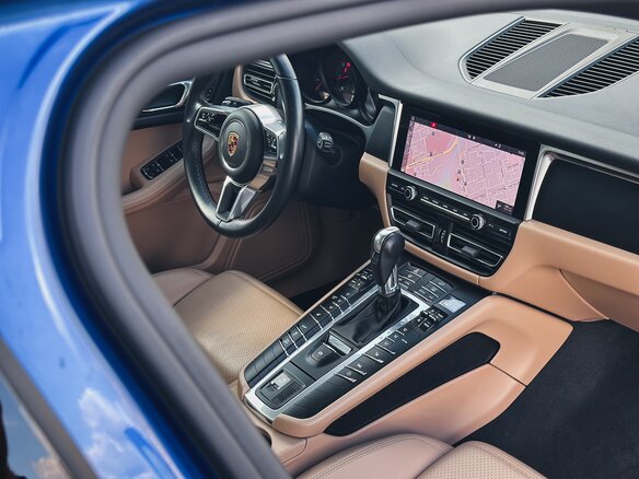 2019 Porsche Macan I Рестайлинг, синий, 4999000 рублей - вид 33