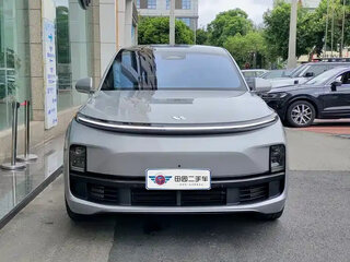 2024 Li Auto (Lixiang) L9 52.3 kWh I Рестайлинг, серый, 6567208 рублей, вид 2