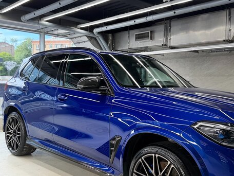 2020 BMW X5 M Competition III (F95), чёрный, 9190000 рублей, вид 3