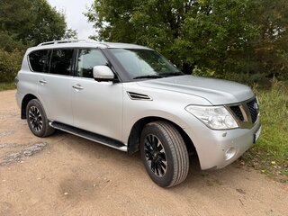 2010 Nissan Patrol VI (Y62), серебристый, 1300000 рублей, вид 3