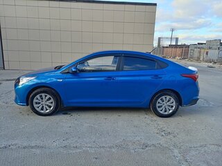 2021 Hyundai Solaris II Рестайлинг, синий, 1400000 рублей, вид 3