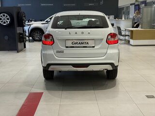 2026 Lada (ВАЗ) Granta I Рестайлинг, белый, 1241000 рублей, вид 4