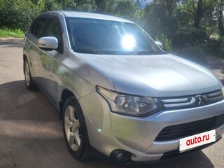 2012 Mitsubishi Outlander III, серебристый, 1050000 рублей, вид 3