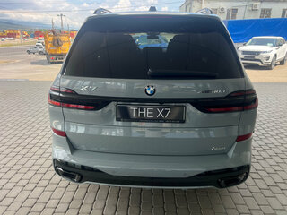 2025 BMW X7 40d I (G07) Рестайлинг, серый, 17890000 рублей, вид 5