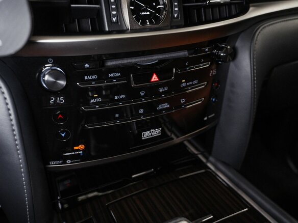 2018 Lexus LX 570 III Рестайлинг 2, синий, 9994000 рублей - вид 27