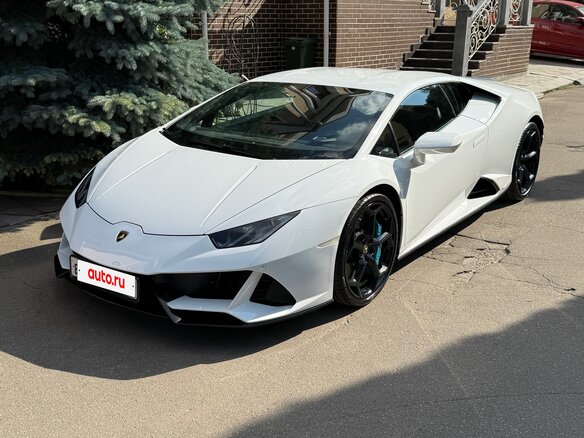 2020 Lamborghini Huracán I Рестайлинг, белый, 18450000 рублей - вид 8