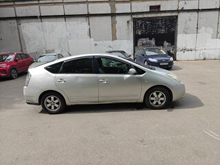 2004 Toyota Prius II (XW20), белый, 469000 рублей, вид 5