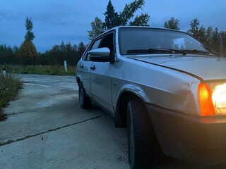 2003 Lada (ВАЗ) 21099, серебристый, 75000 рублей, вид 1