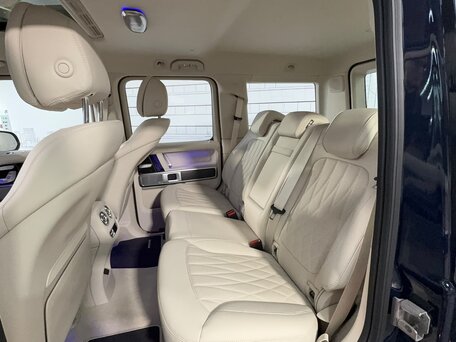 2026 Mercedes-Benz G-Класс 450 d III (W465) Рестайлинг, чёрный, 26215000 рублей, вид 3
