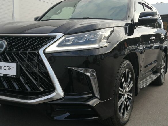2017 Lexus LX 570 III Рестайлинг 2, чёрный, 7400000 рублей - вид 23