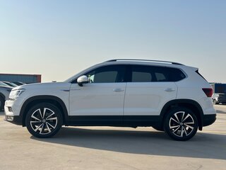 2021 Volkswagen Tharu I, белый, 2608000 рублей, вид 2