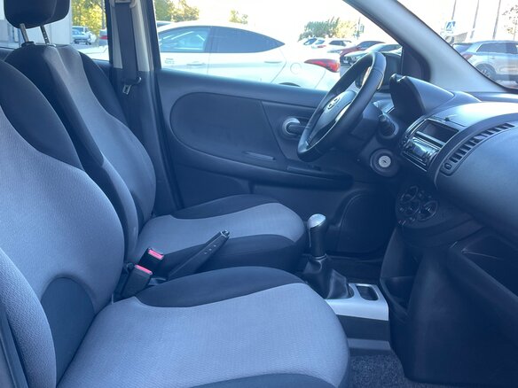 2011 Nissan Note I Рестайлинг, чёрный, 445000 рублей - вид 10