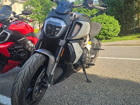 2020 Ducati Diavel, серый, 1450000 рублей, вид 4