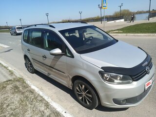 2011 Volkswagen Touran I Рестайлинг 2, серебристый, 990000 рублей, вид 5