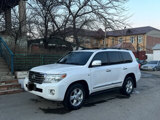 2010 Toyota Land Cruiser 200 Series, белый, 3250000 рублей, вид 2