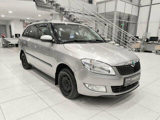 2012 Skoda Fabia II Рестайлинг, серый, 580000 рублей, вид 3
