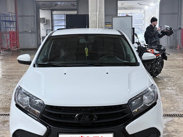 2017 Lada (ВАЗ) XRAY I, белый, 670000 рублей - вид 2