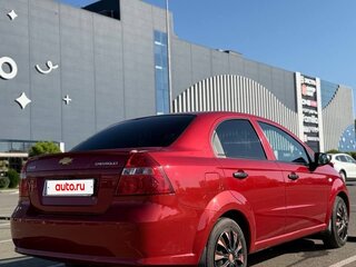 2011 Chevrolet Aveo I Рестайлинг, красный, 370000 рублей, вид 5