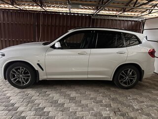 2019 BMW X3 20d xDrive III (G01), белый, 3500000 рублей, вид 5