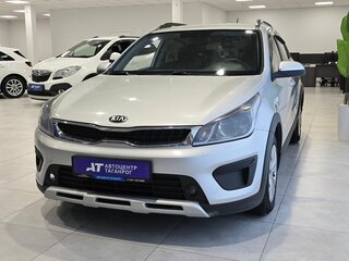 2018 Kia Rio X-Line IV, серебристый, 1549000 рублей, вид 3