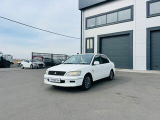 2000 Mitsubishi Lancer Cedia IX, белый, 549999 рублей, вид 2