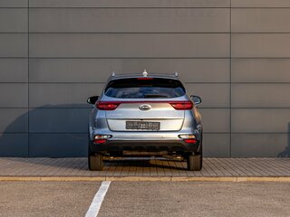 2021 Kia Sportage IV Рестайлинг, серый, 2395000 рублей, вид 5