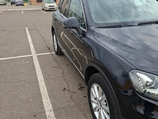 2012 Volkswagen Touareg II, чёрный, 2290000 рублей, вид 4
