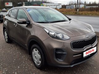 2018 Kia Sportage IV, коричневый, 1950000 рублей, вид 3