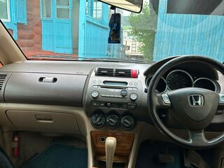 2005 Honda Fit Aria, серый, 360000 рублей, вид 5