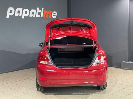 2013 Hyundai Solaris I, красный, 779000 рублей, вид 5