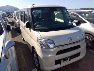 2017 Daihatsu Tanto III Рестайлинг, белый, 650000 рублей, вид 1