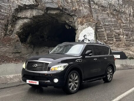 2011 Infiniti QX56 II, чёрный, 2600000 рублей, вид 1