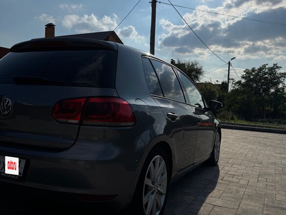 2012 Volkswagen Golf VI, серый, 770000 рублей - вид 7