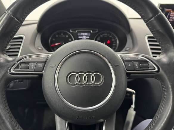2012 Audi Q3 I (8U), белый, 1890000 рублей - вид 12