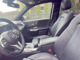 2021 Mercedes-Benz GLB 250 I (X247), чёрный, 3420000 рублей, вид 4