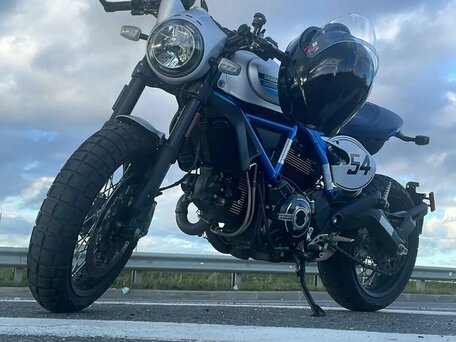 2019 Ducati Scrambler 800, серебристый, 750000 рублей, вид 1