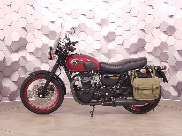2013 Kawasaki W 800, красный - вид 3