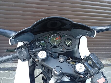 1995 Honda CBR 600F, белый, 310000 рублей, вид 4