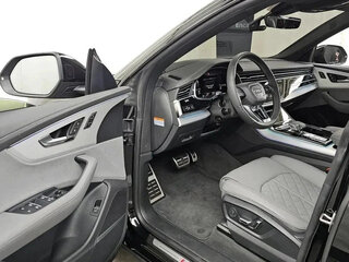 2023 Audi Q8 55 TFSI I (4M) Рестайлинг, чёрный, 7880000 рублей, вид 4