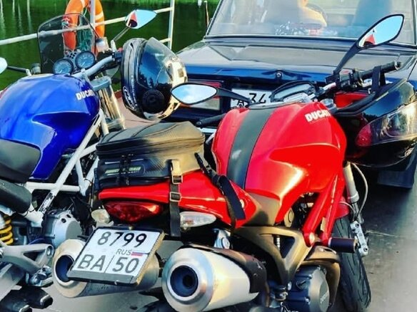 2009 Ducati Monster 696, красный, 380000 рублей - вид 2