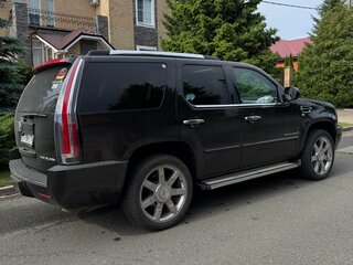 2007 Cadillac Escalade III, чёрный, 1600000 рублей, вид 2