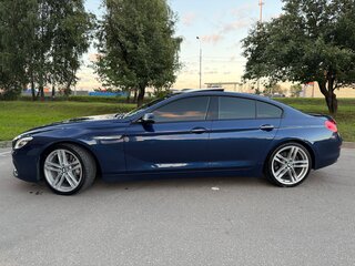 2015 BMW 6 серии Gran Coupe 650i xDrive III (F06/F13/F12) Рестайлинг, синий, 3490000 рублей, вид 3