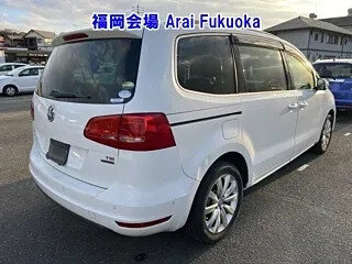 2012 Volkswagen Sharan II, белый, 850000 рублей, вид 2